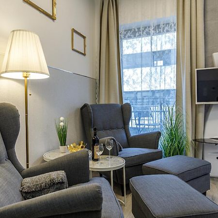 K40 Romantic Deluxe Studio In The City Center Budapest Bagian luar foto