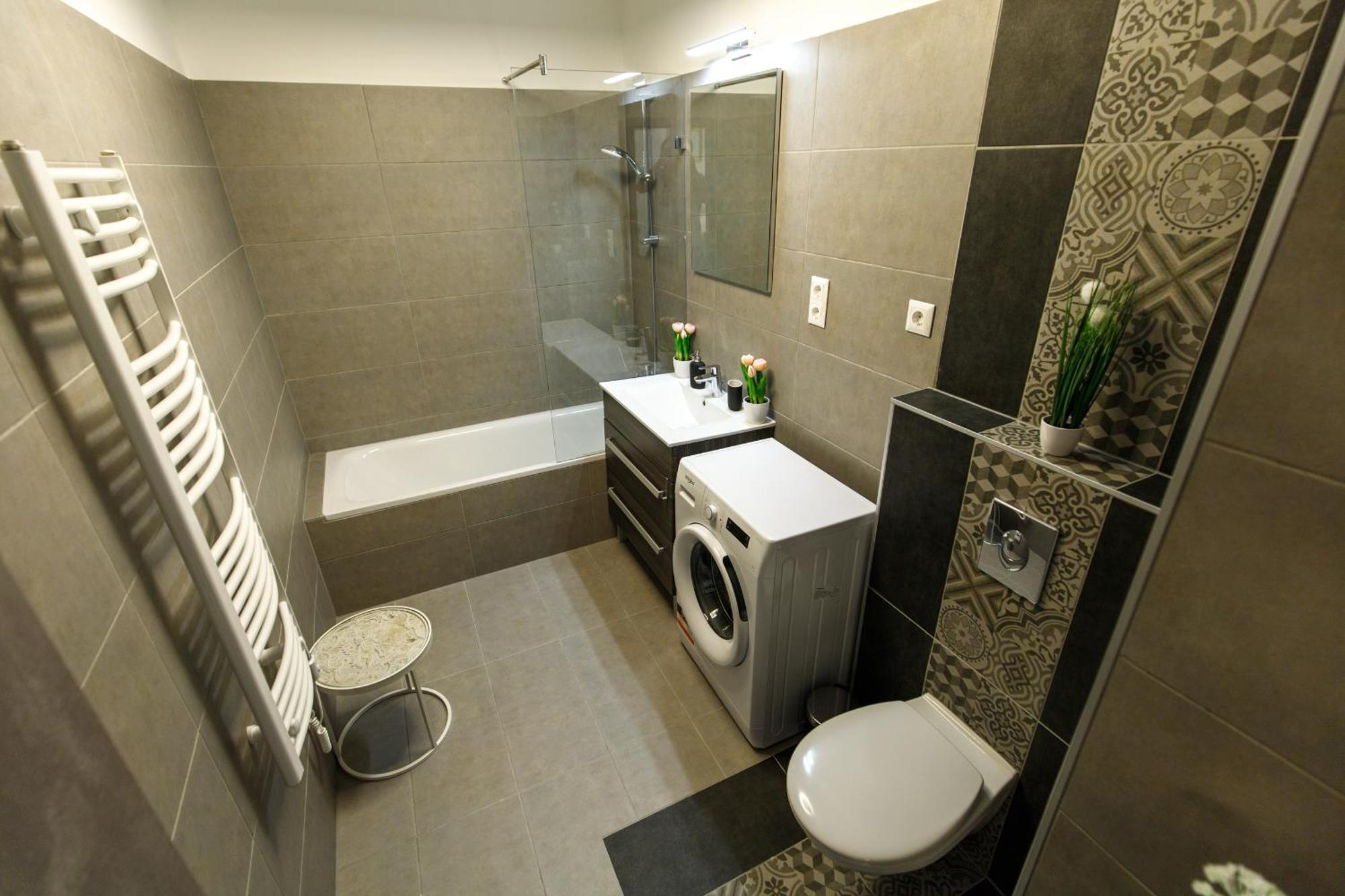 K40 Romantic Deluxe Studio In The City Center Budapest Bagian luar foto